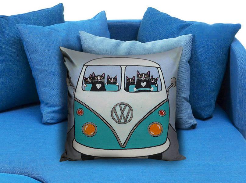 Cute cat drive volkswagen Pillow Case