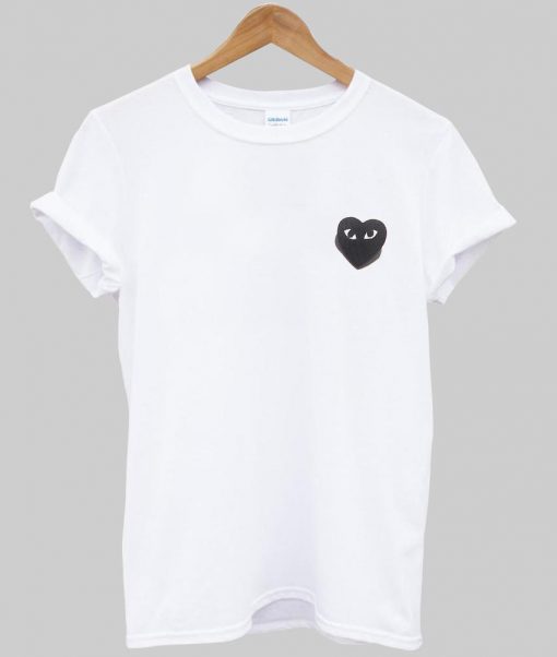 heart eyes T shirt