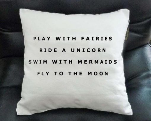 play with fairies Pillow Case