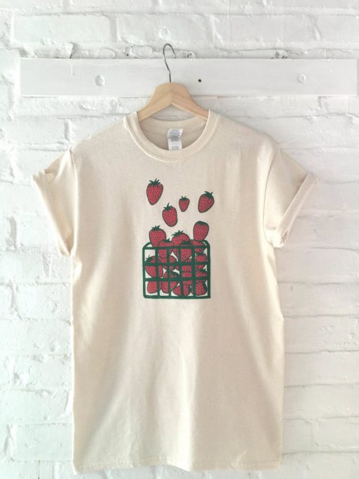 Strawberry Screen Print Garden T-Shirt KM