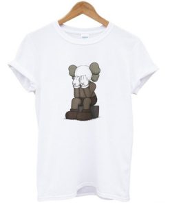 Uniqlo X Kaws T-Shirt KM