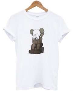 Uniqlo X Kaws T-Shirt KM