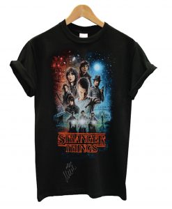 Millie Bobby Brown Stranger Things Autographed Group Shot Graphic T Shirt KM