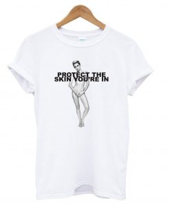 Miley Cyrus Poses Nude for Charity T shirt KM