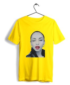 Sade Red Lipstick T-Shirt KM