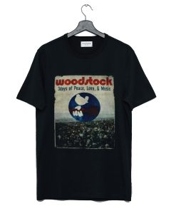 Woodstock Peace Love Music 1969 T Shirt KM