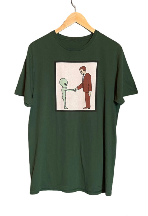 Helmet Alien Handshake T Shirt KM